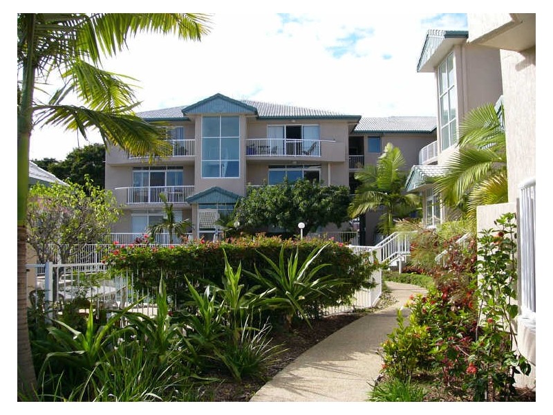 9/26 Back Street, Biggera Waters QLD 4216