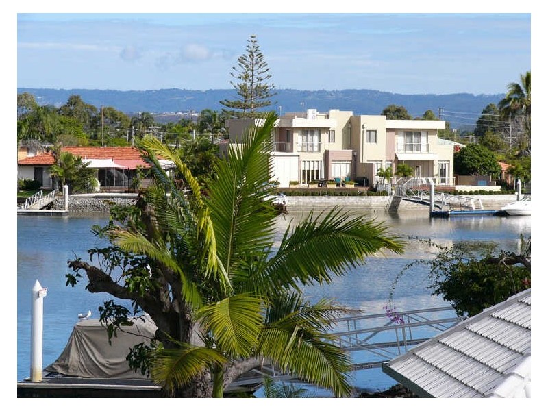 9/26 Back Street, Biggera Waters QLD 4216