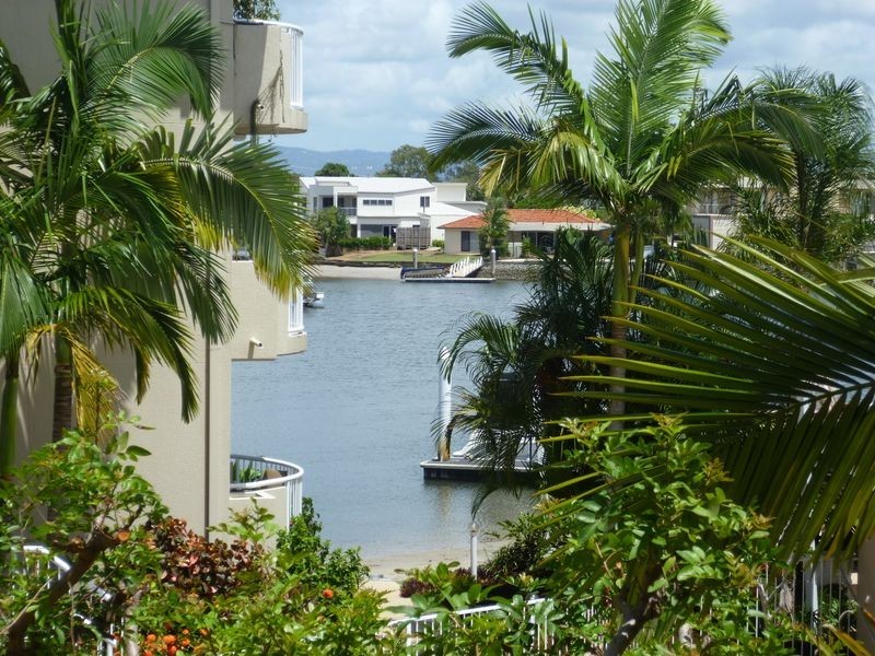 9/26 Back Street, Biggera Waters QLD 4216