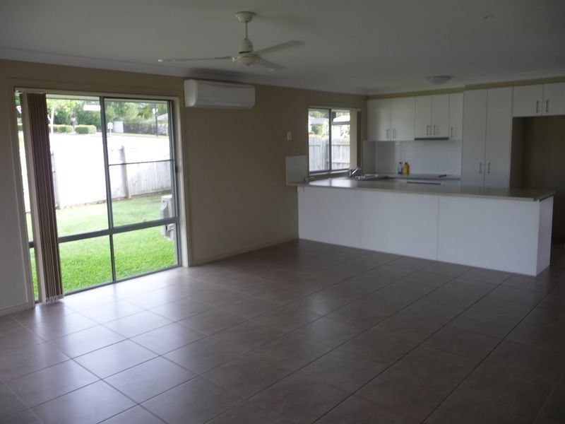 3 Greenleaf Street, Upper Coomera QLD 4209