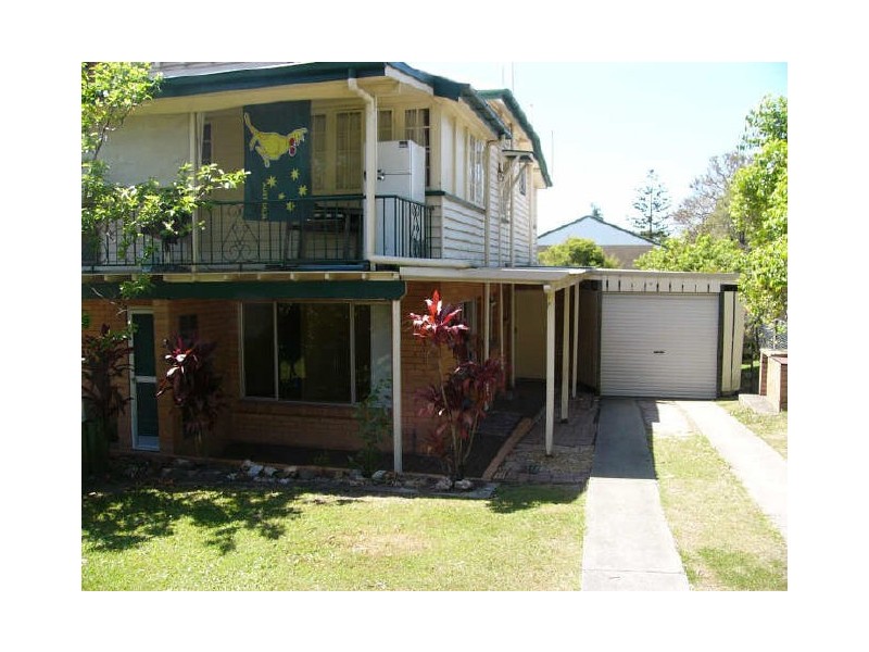 34 B Government Road, Labrador QLD 4215