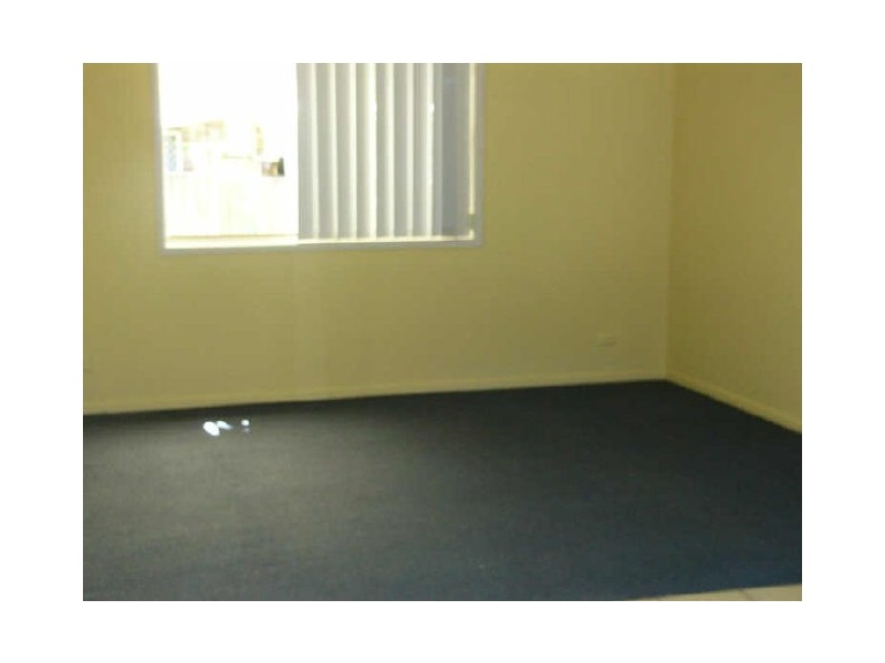 34 B Government Road, Labrador QLD 4215