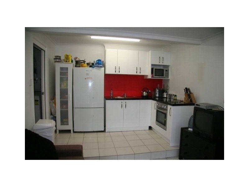 2/57 Kinabalu Road, Eagle Heights QLD 4271