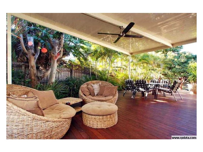 24 Mildura Drive, Helensvale QLD 4212