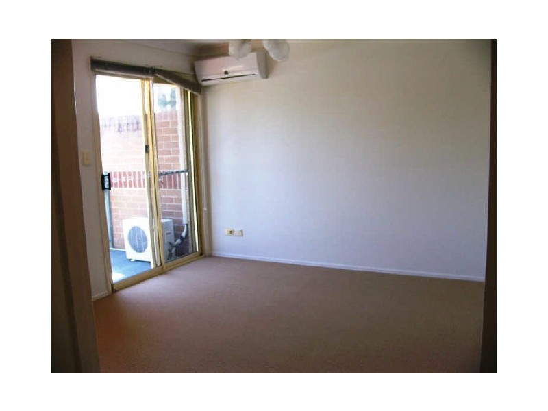 7/429 Pine Ridge Road, Runaway Bay QLD 4216