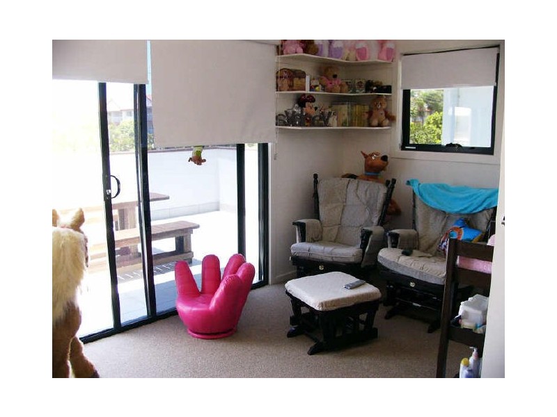 2/46 Bayview Street, Runaway Bay QLD 4216