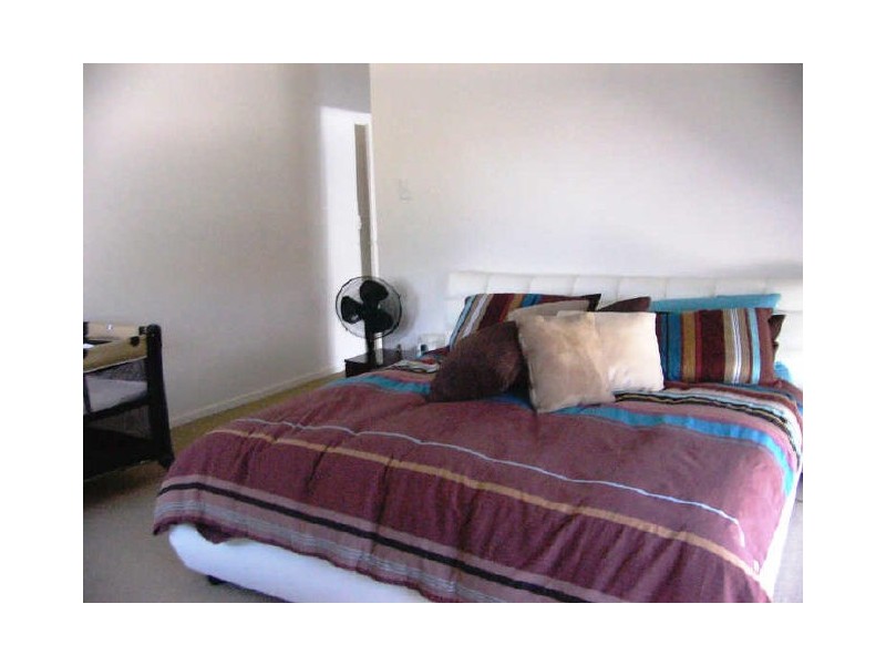 2/46 Bayview Street, Runaway Bay QLD 4216