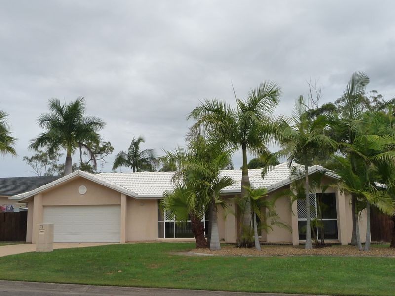 74 Arnold Palmer Drive, Parkwood QLD 4214
