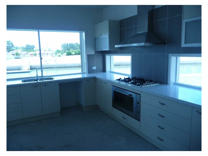 10 North Quay, Biggera Waters QLD 4216