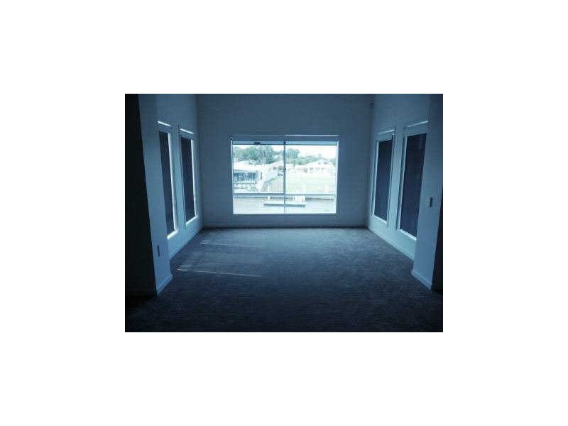 10 North Quay, Biggera Waters QLD 4216