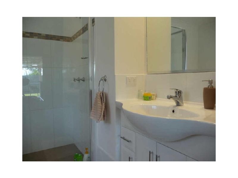 14 Jacaranda Avenue, Hollywell QLD 4216