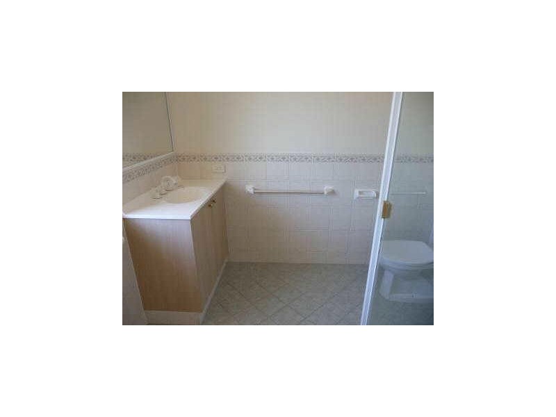 5/18 Charlton Street, Southport QLD 4215