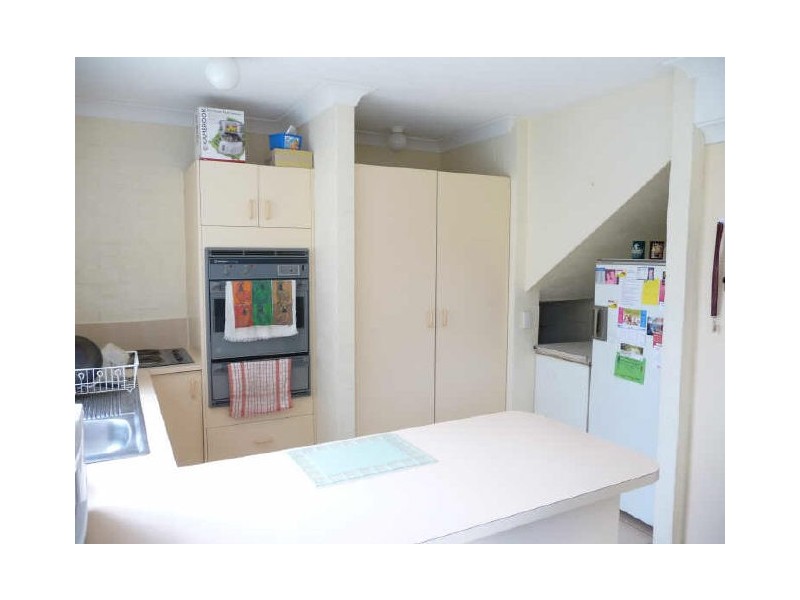 9/13 Brown Street, Labrador QLD 4215