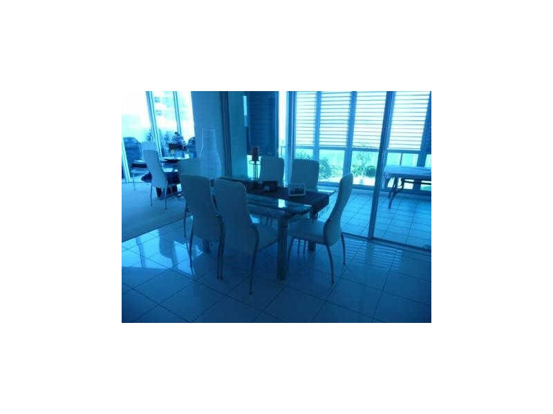 302/300 Marine Pde, Labrador QLD 4215