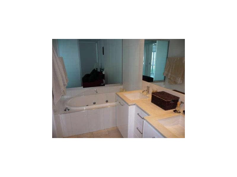 302/300 Marine Pde, Labrador QLD 4215