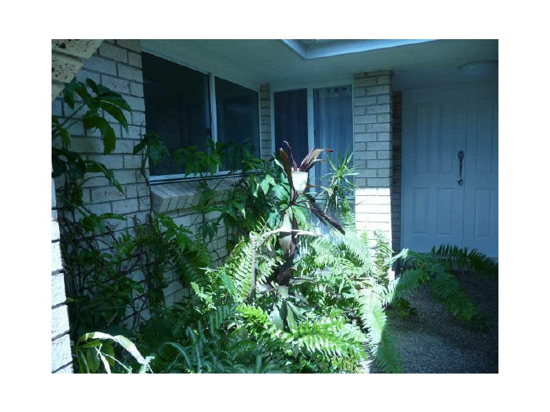 24 Anchorage Way, Biggera Waters QLD 4216