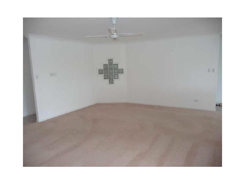 24 Anchorage Way, Biggera Waters QLD 4216