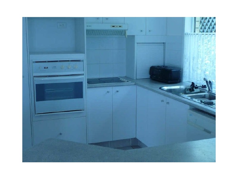 24 Anchorage Way, Biggera Waters QLD 4216