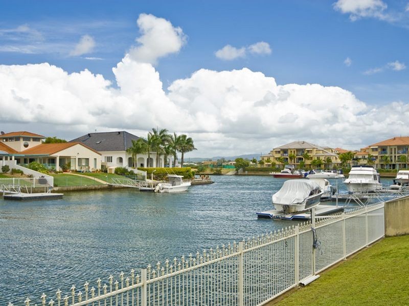 72 Limetree Parade, Runaway Bay QLD 4216