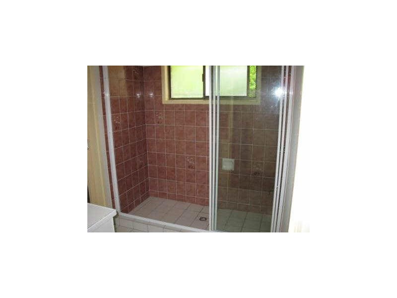 10 Rosella Court, Carrara QLD 4211