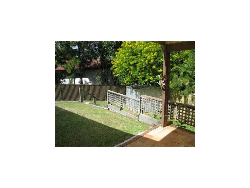 10 Rosella Court, Carrara QLD 4211