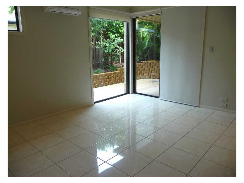 1/14 Wynflo, Labrador QLD 4215