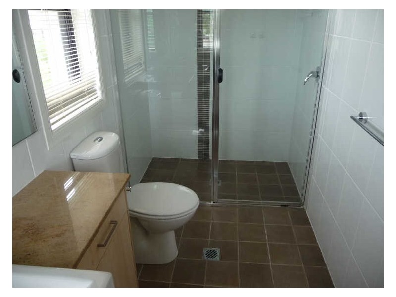 1/14 Wynflo, Labrador QLD 4215