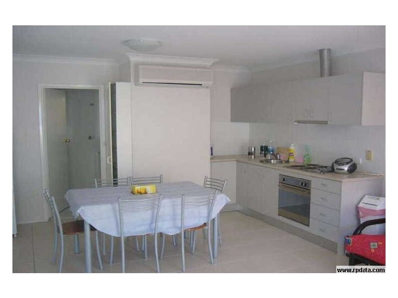 6/213 Scarborough Street, Southport QLD 4215