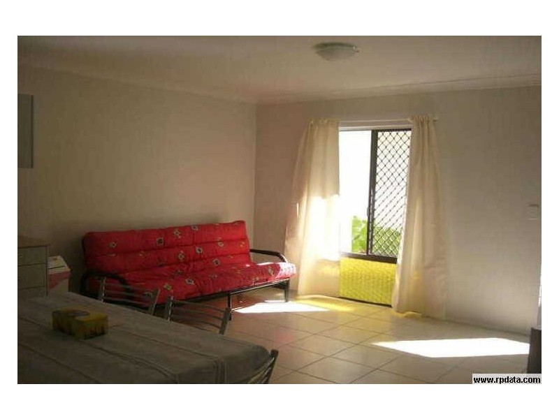 6/213 Scarborough Street, Southport QLD 4215