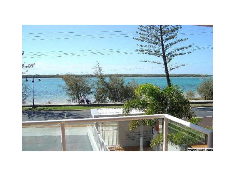 8/414 Marine Pde, Labrador QLD 4215