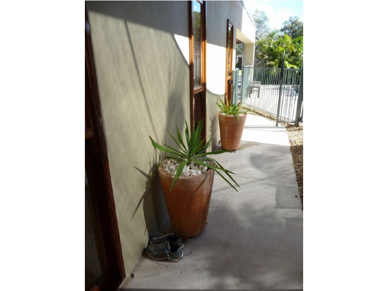 39 Deagon Street, Runaway Bay QLD 4216