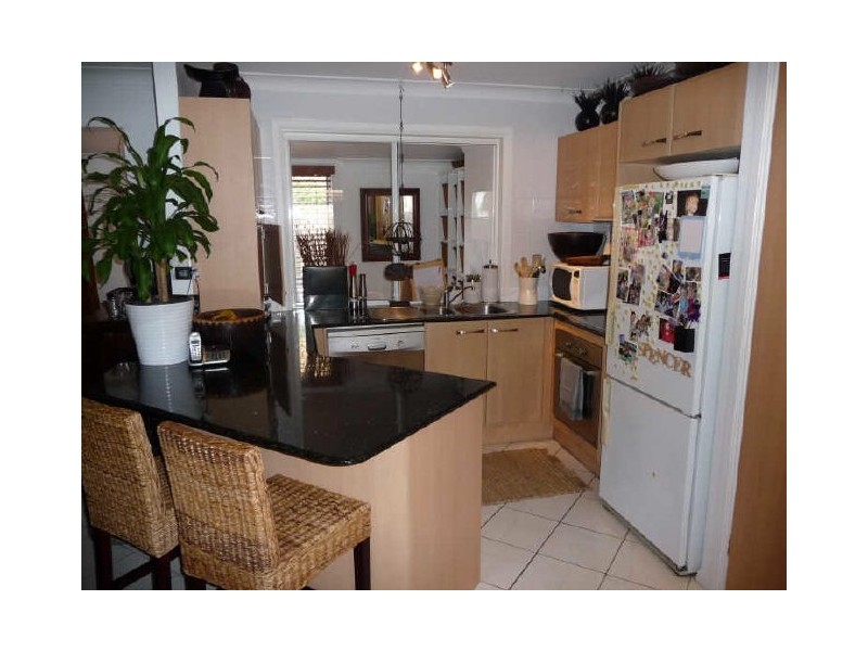 1/32 Killowill Ave, Paradise Point QLD 4216