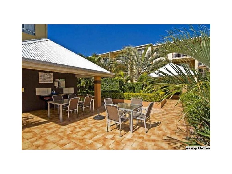 11/11-19 Taylor Street, Biggera Waters QLD 4216