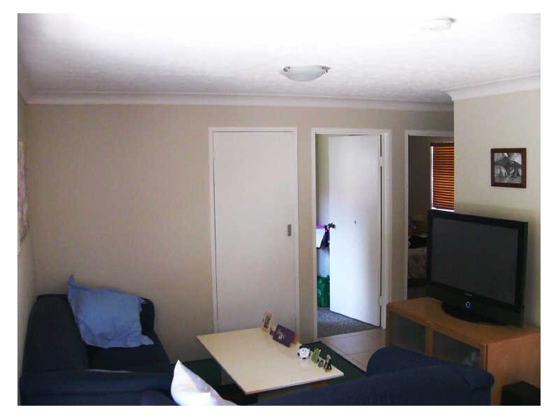 4/156 Frank Street, Labrador QLD 4215