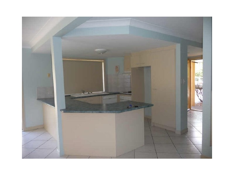 13/99 Greenacre Drive, Parkwood QLD 4214