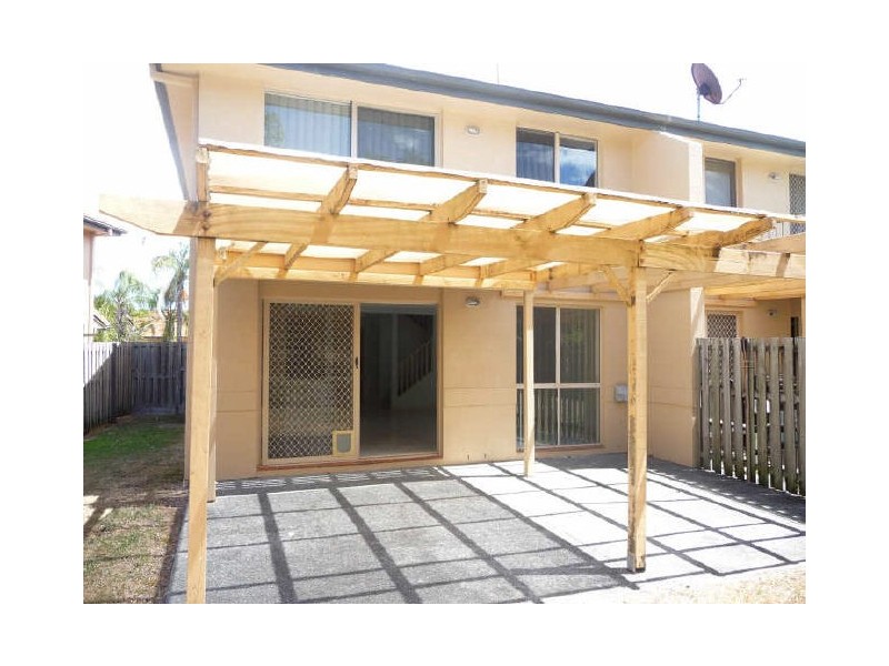 13/99 Greenacre Drive, Parkwood QLD 4214