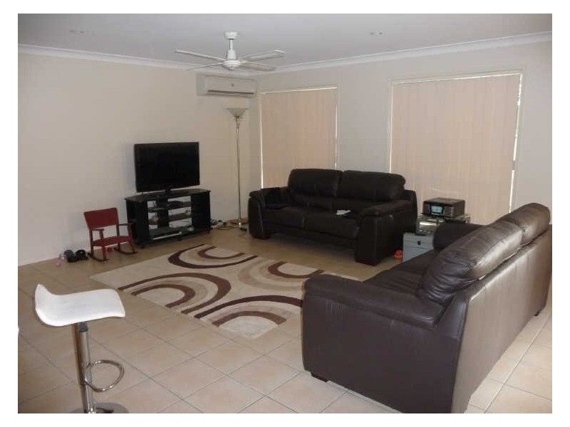 84 Tee Tree Boulevard, Arundel QLD 4214