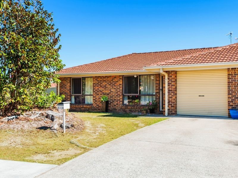 2/23 Kangaroo Avenue, Coombabah QLD 4216