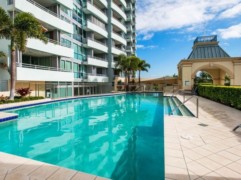 406/360 Marine Parade, Labrador QLD 4215