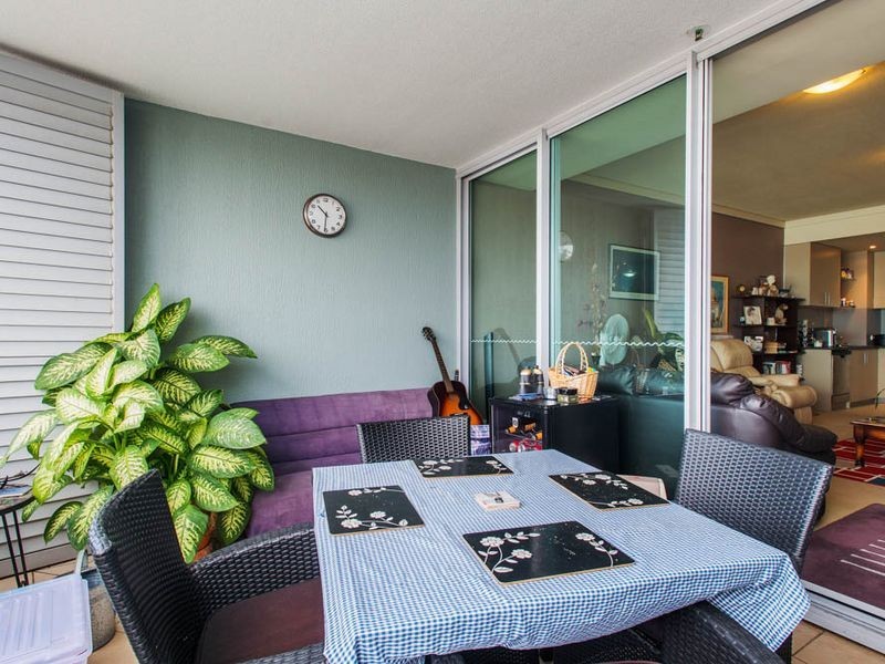 406/360 Marine Parade, Labrador QLD 4215