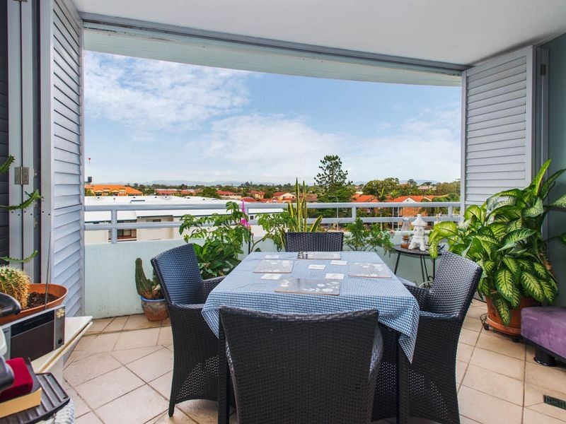 406/360 Marine Parade, Labrador QLD 4215