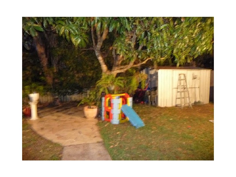 12 Allinga Street, Coombabah QLD 4216