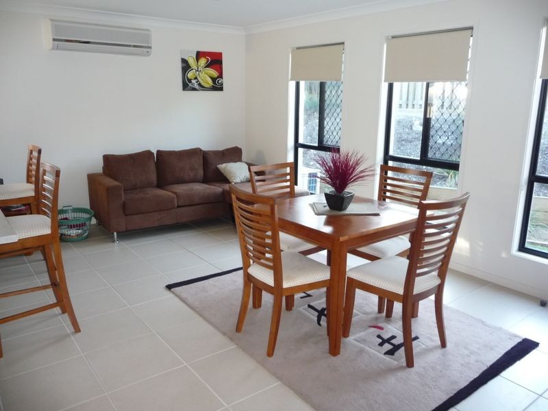 10 Garawarra Crescent, Upper Coomera QLD 4209