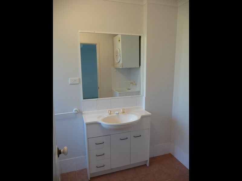 20/3 Anembo Street, Chevron Island QLD 4217