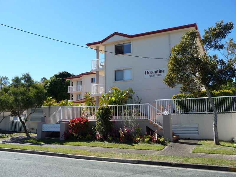 20/3 Anembo Street, Chevron Island QLD 4217