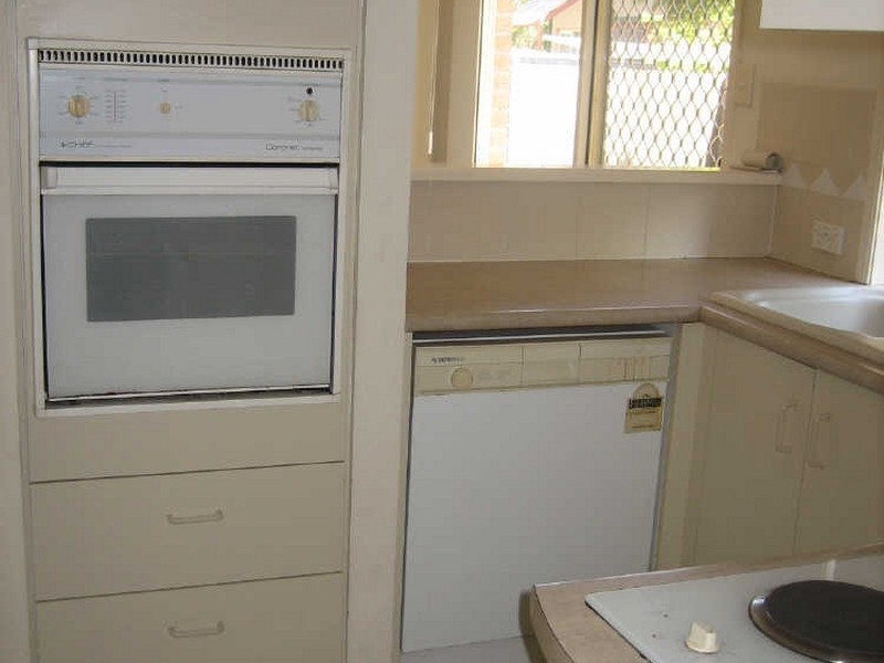 246/125 Hansford Road, Coombabah QLD 4216