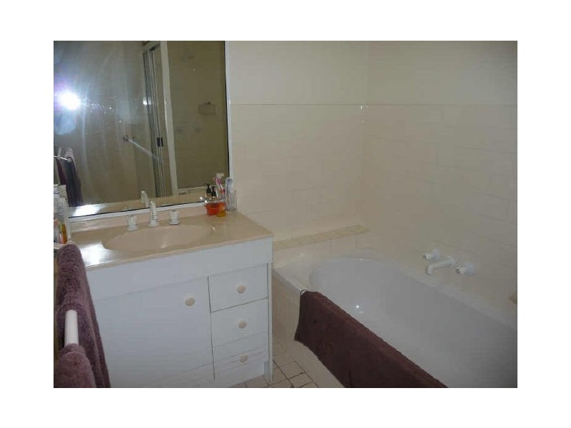 6/125 Hansford Road, Coombabah QLD 4216