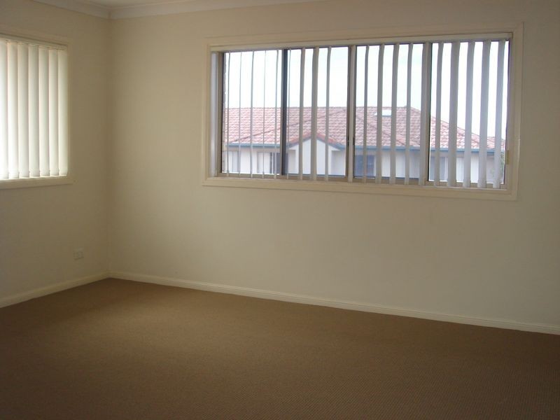 1/99 Beattie Road, Coomera QLD 4209