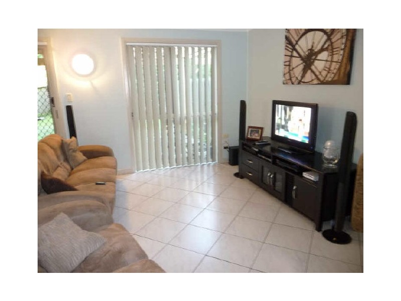 14/99 Greenacre Drive, Parkwood QLD 4214