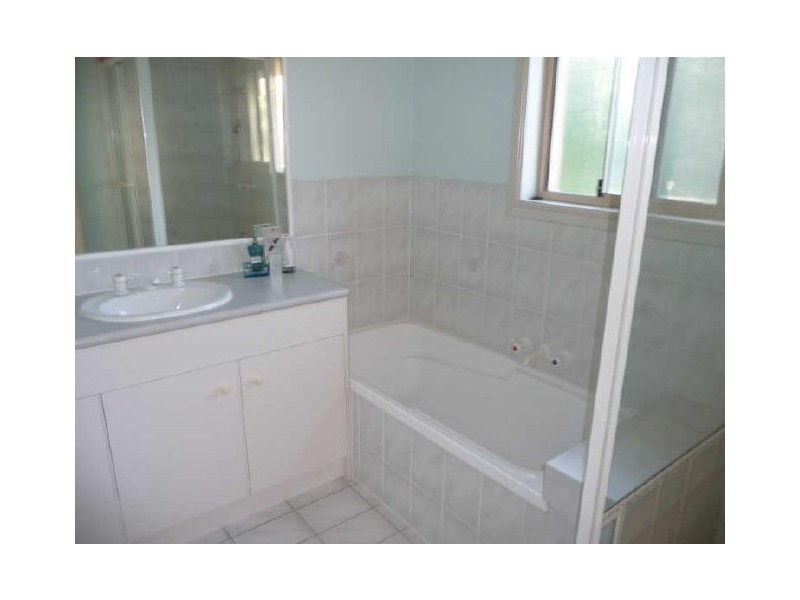 14/99 Greenacre Drive, Parkwood QLD 4214